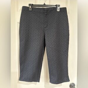 NYDJ Women's SZ 14 Flat Front Skimmer Capri Pant Black Floral Brocade EUC